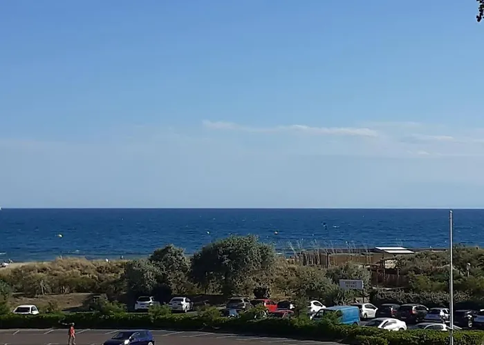 Amoureva F30, T2, Parking, Clim, Piscine 아파트 *